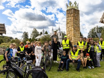 9Relacja z rajdu rowerowego szlakiem królewskich łowów w ppk. fot. damian kuzdak.jpg, 